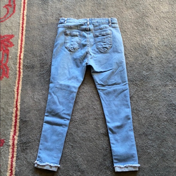Medium wash jeans size medium - Picture 5 of 5